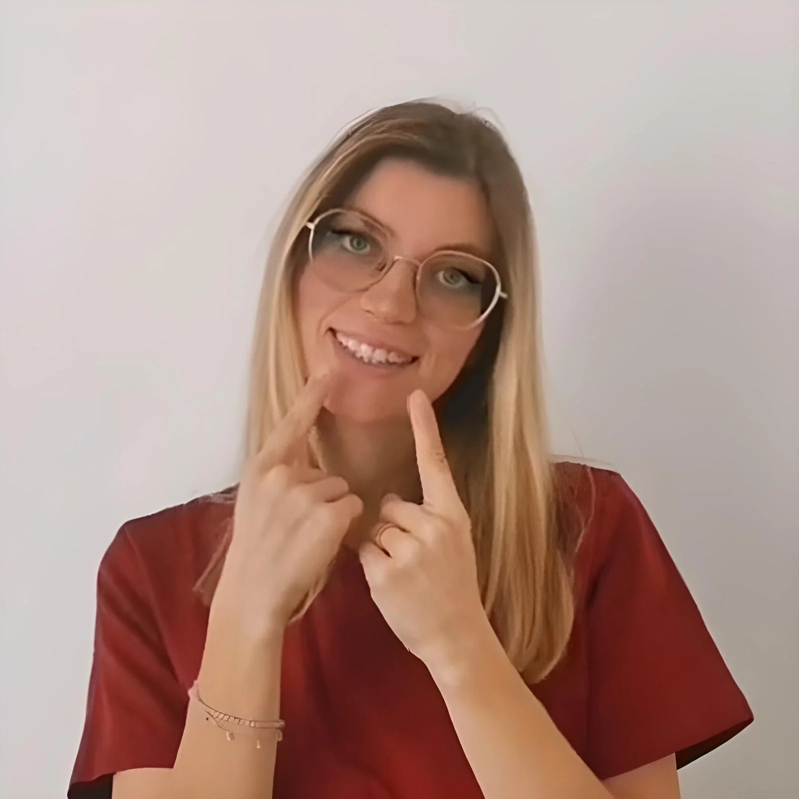 Dott.ssa Anna Ascoli — studio dentistico Ancona